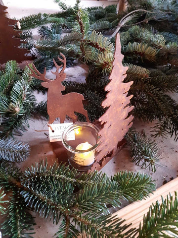 Teelichthalter mit Hirsch und Tanne