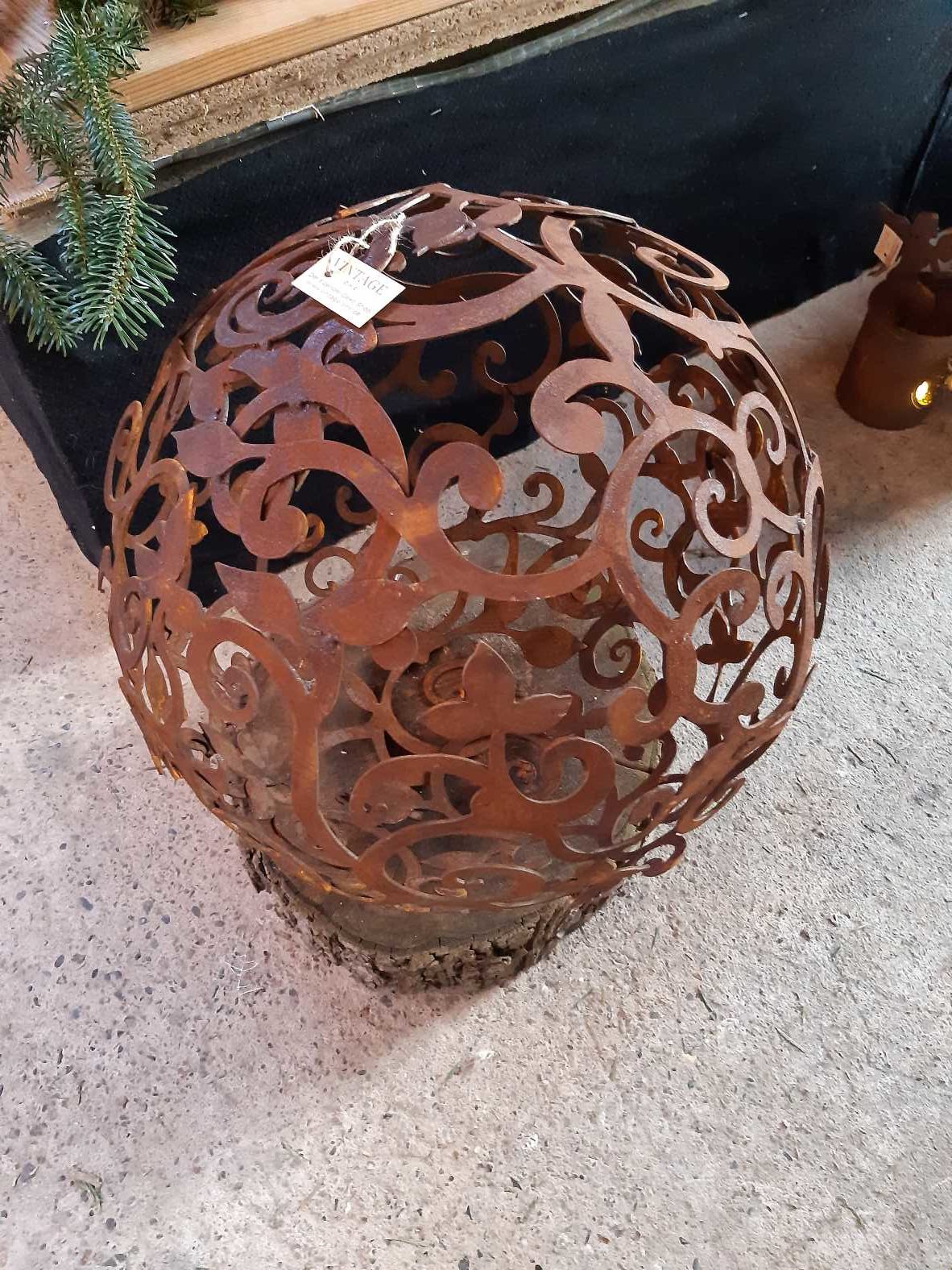 Edelrost Barock-Kugel