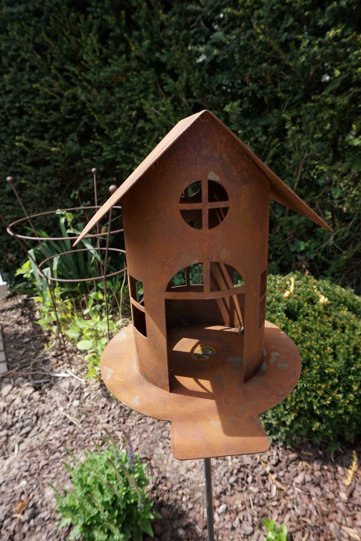 Birdhouse with Perch (for Pole)