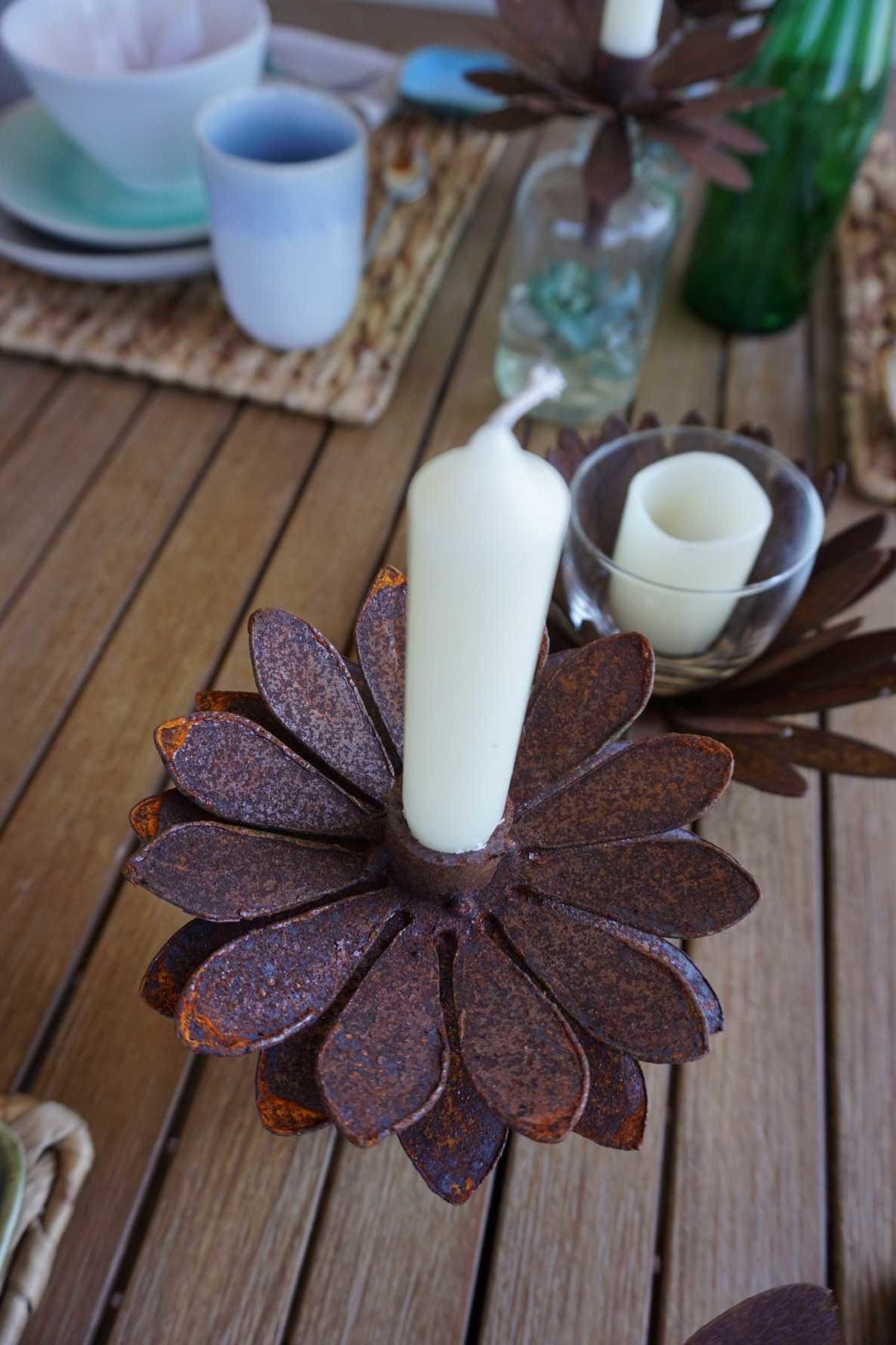 Flower for taper candles