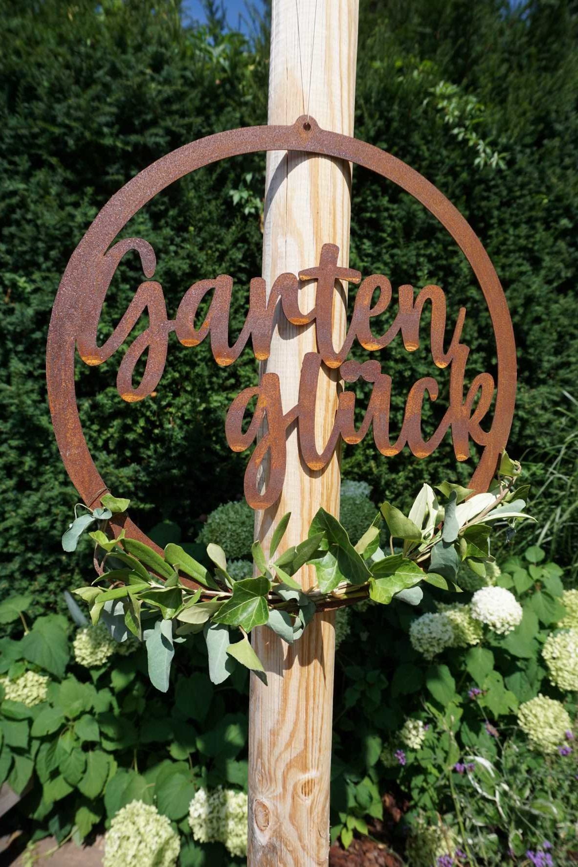 Sign "Garden Bliss"