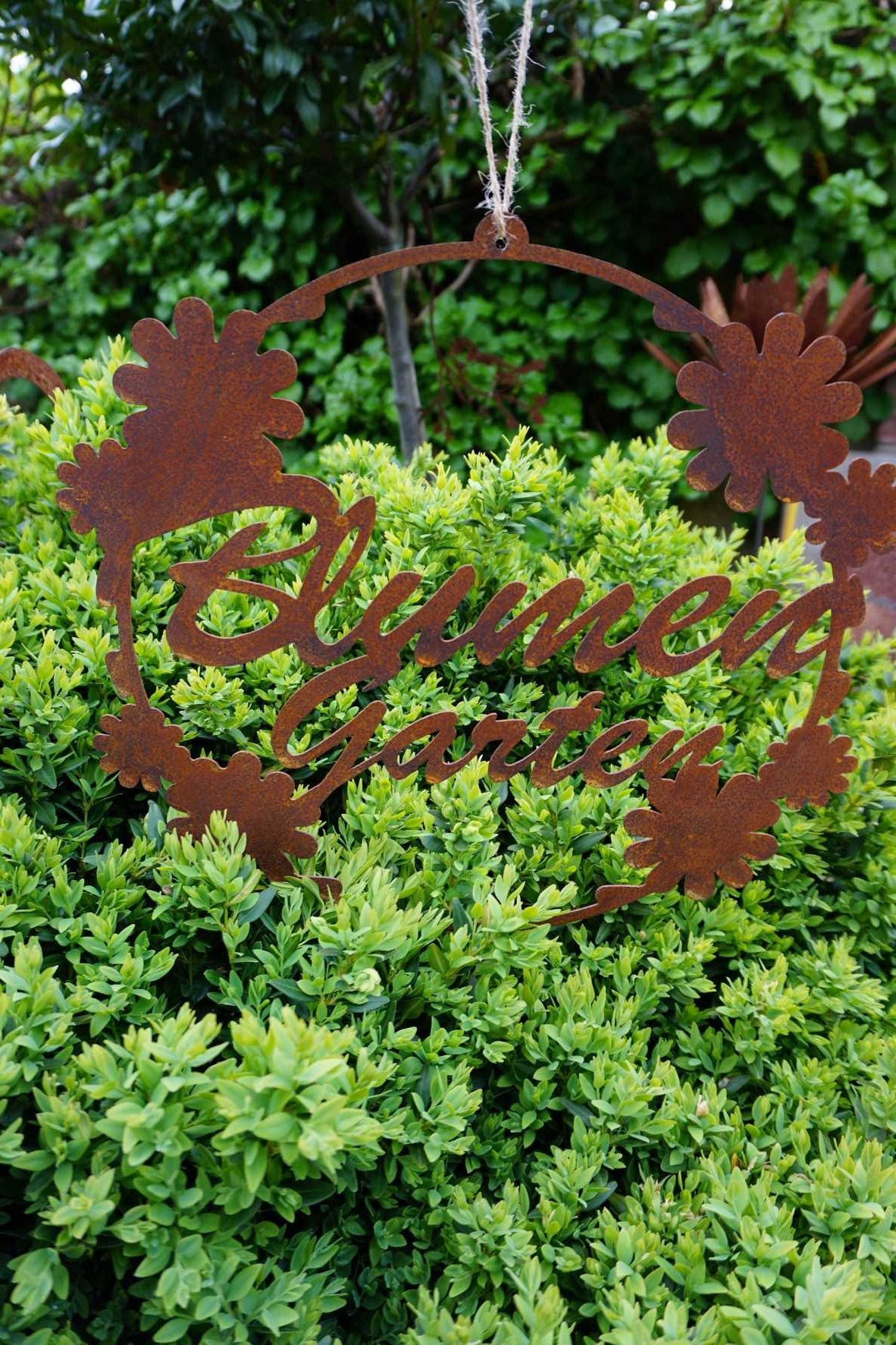 Sign "Flower Garden"