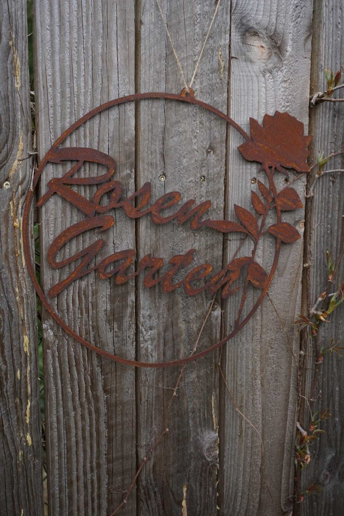 Sign "Rose Garden"