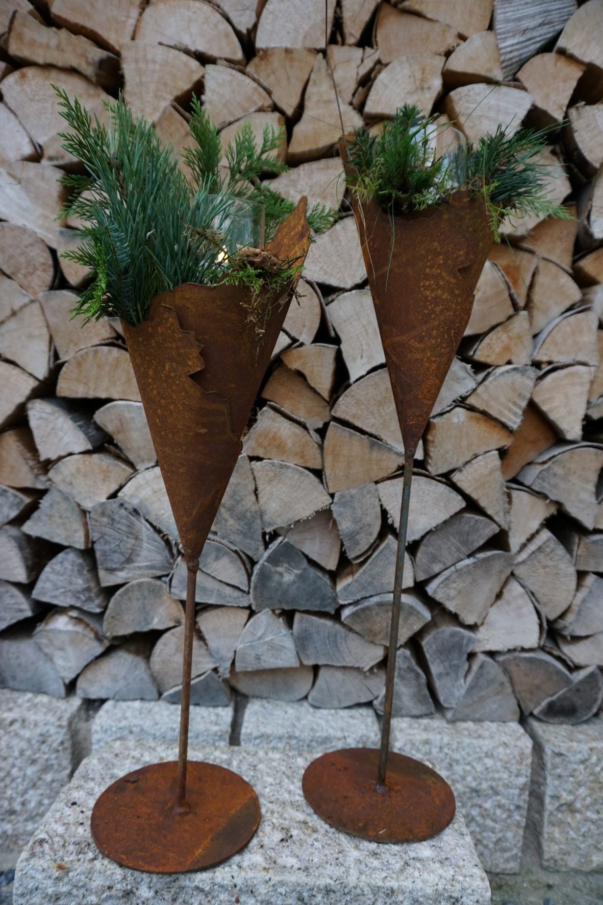 Metalltüten auf Ständer 2er Set