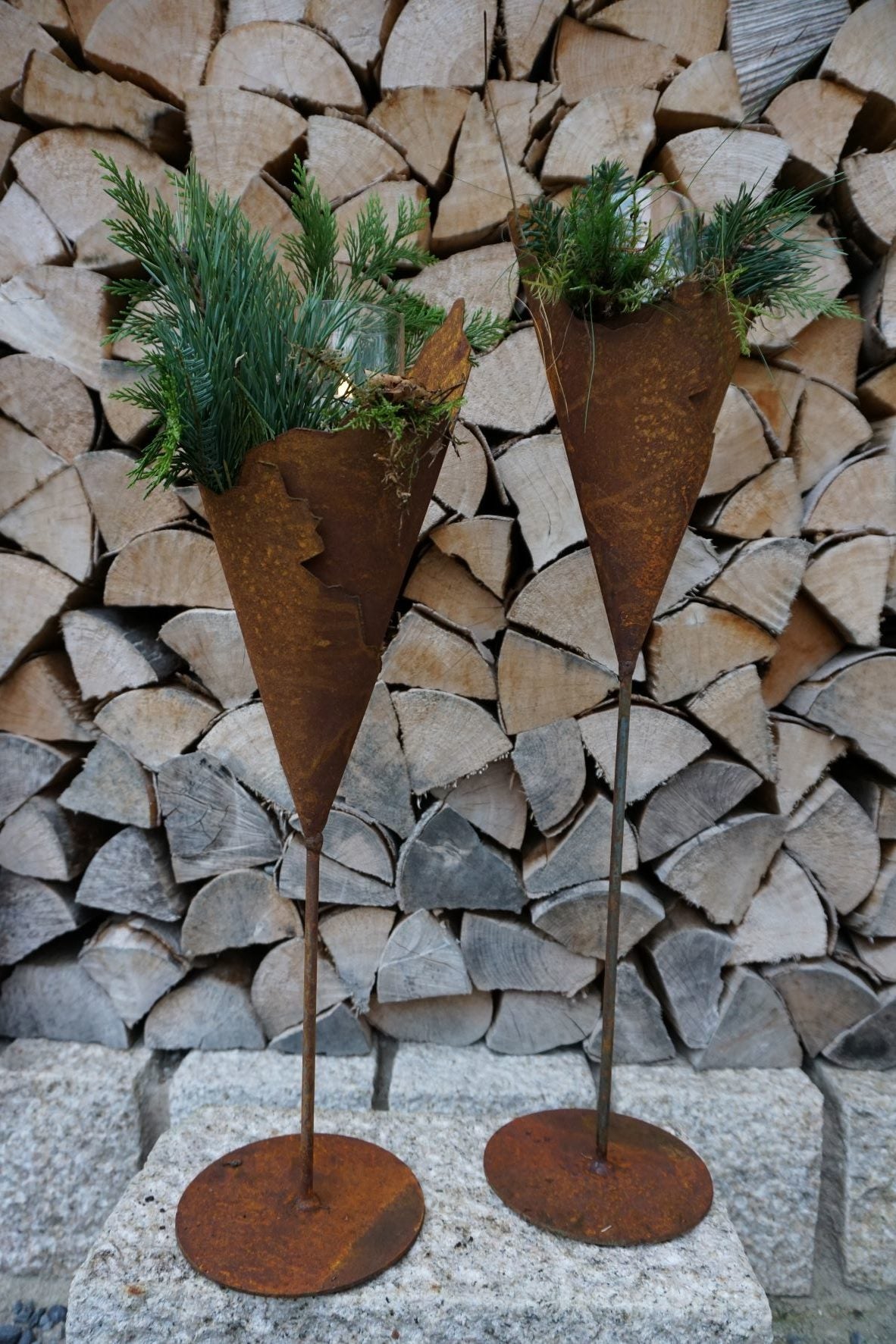 Metalltüten auf Ständer 2er Set