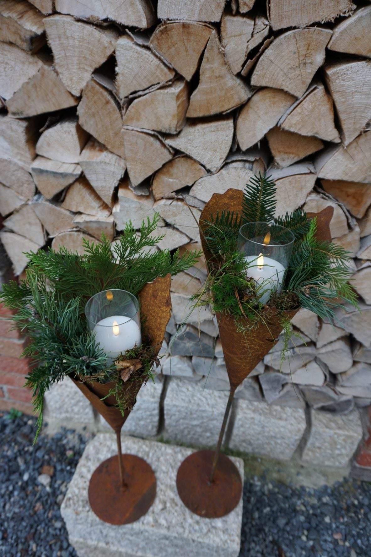 Metalltüten auf Ständer 2er Set