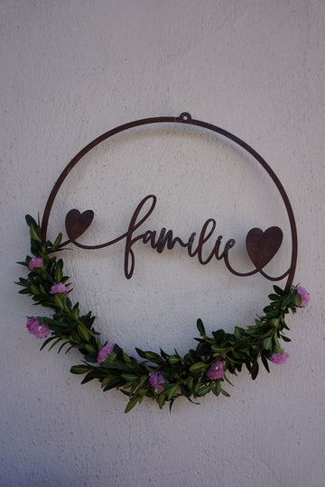 Schild "Familie" zum Hängen