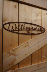 Schild "Willkommen" mit Herz