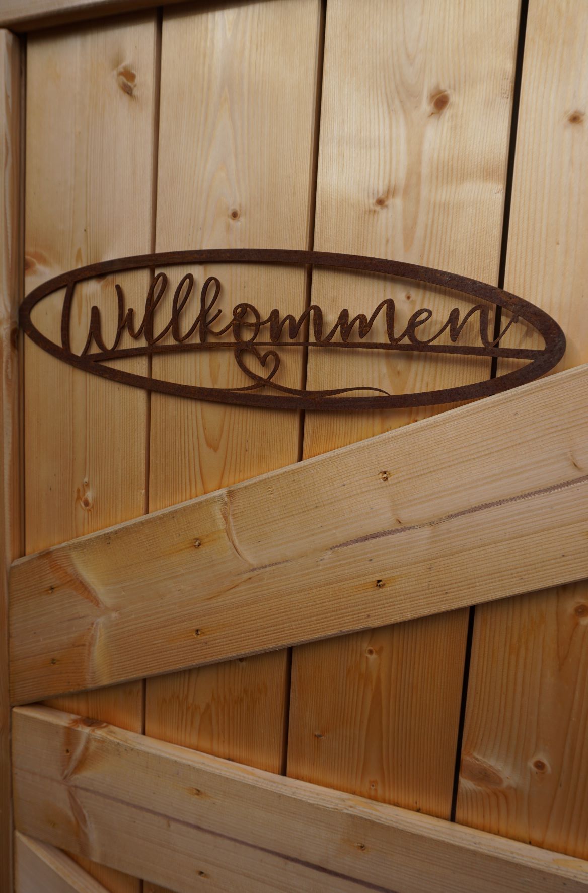 Schild "Willkommen" mit Herz