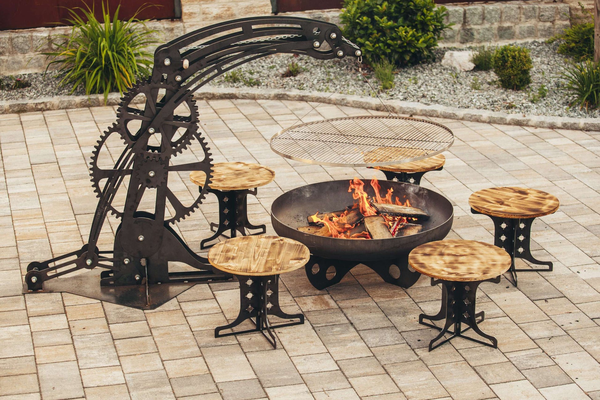 Fire pit and grill - Industrial -