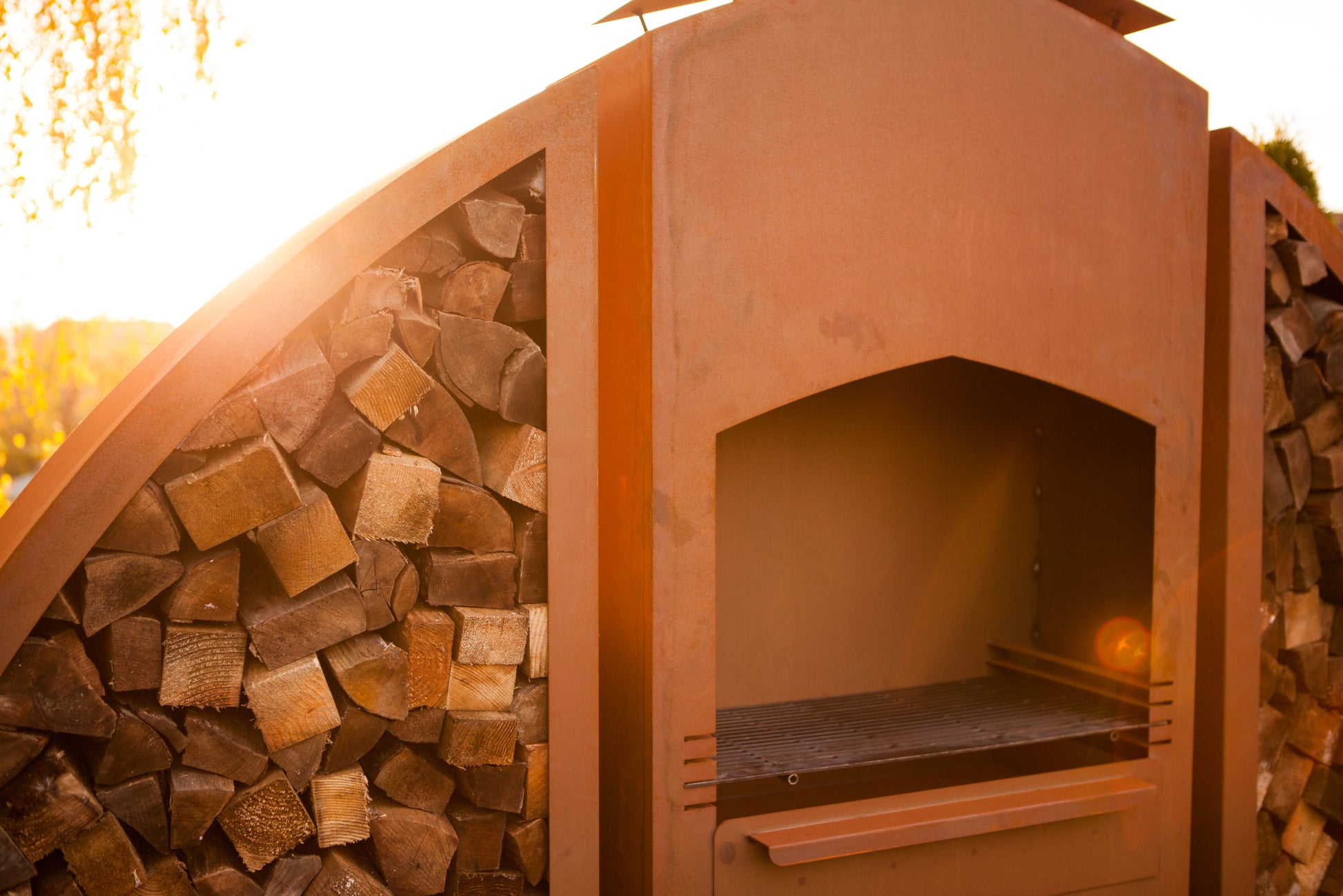 Charcoal grill - Meridian - Grilling with rustic charm