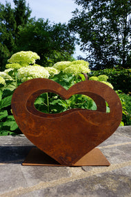 Small heart planter