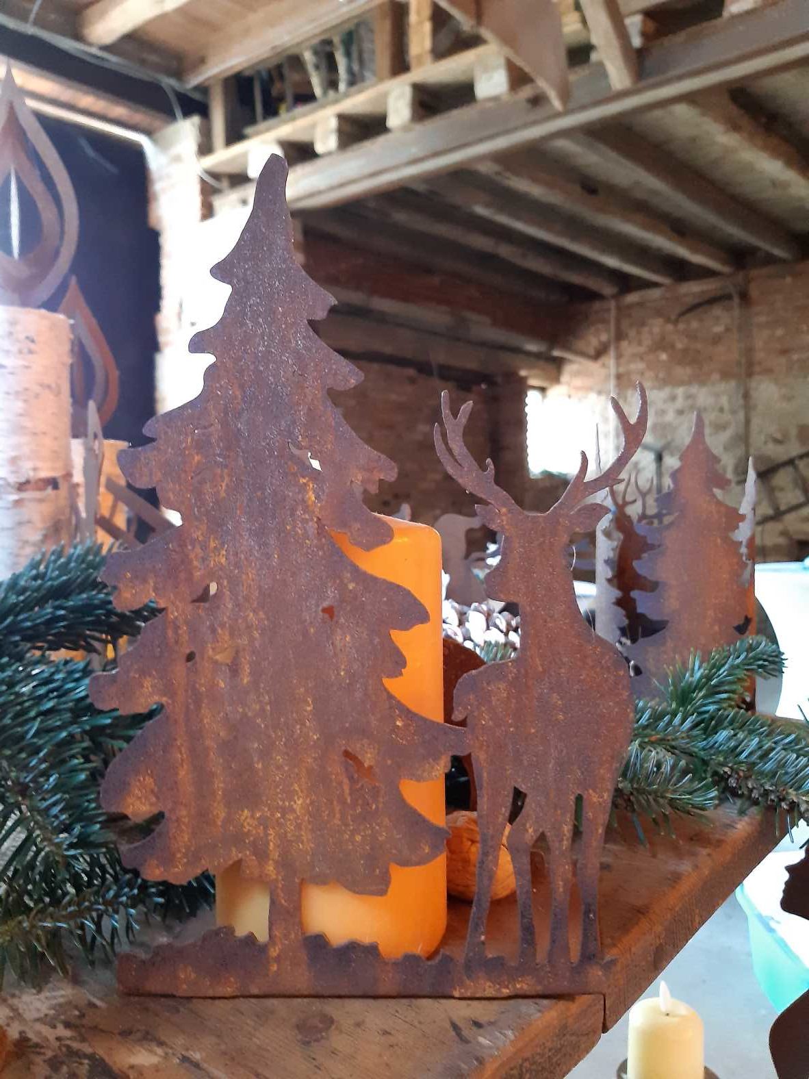 Tealight holder with deer and forest