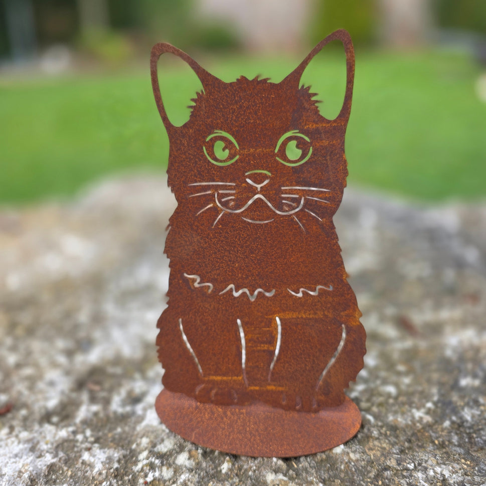 Katze Mona