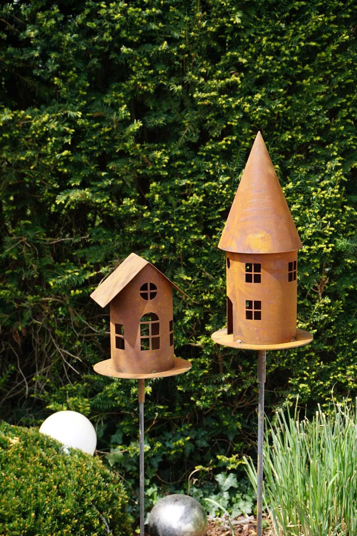 Birdhouse with Perch (for Pole)