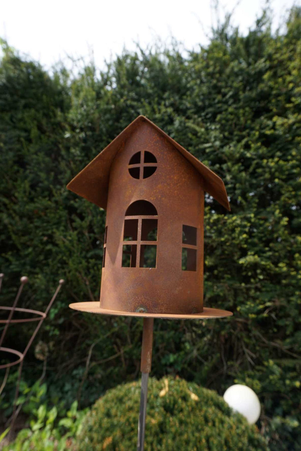 Vogelhaus mit Steg (für Stab)