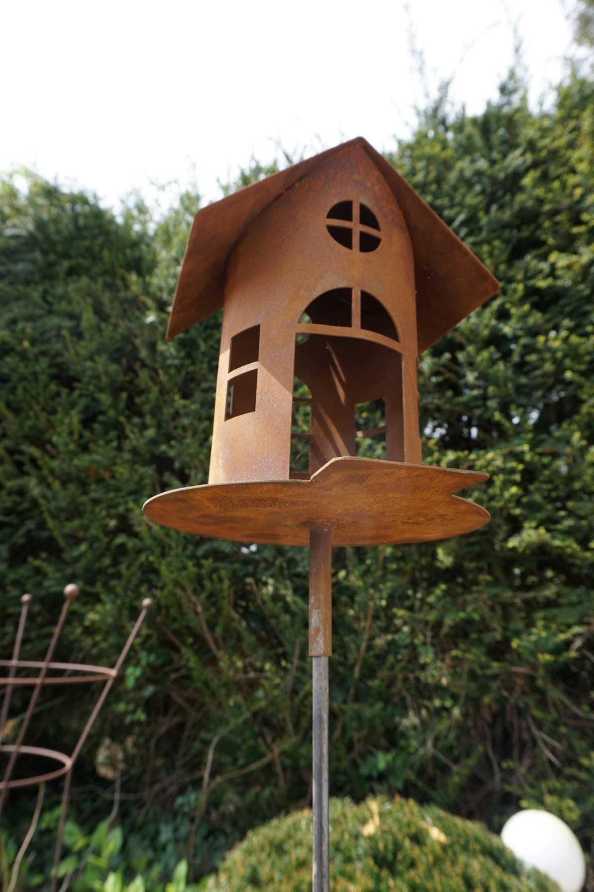 Birdhouse with Perch (for Pole)