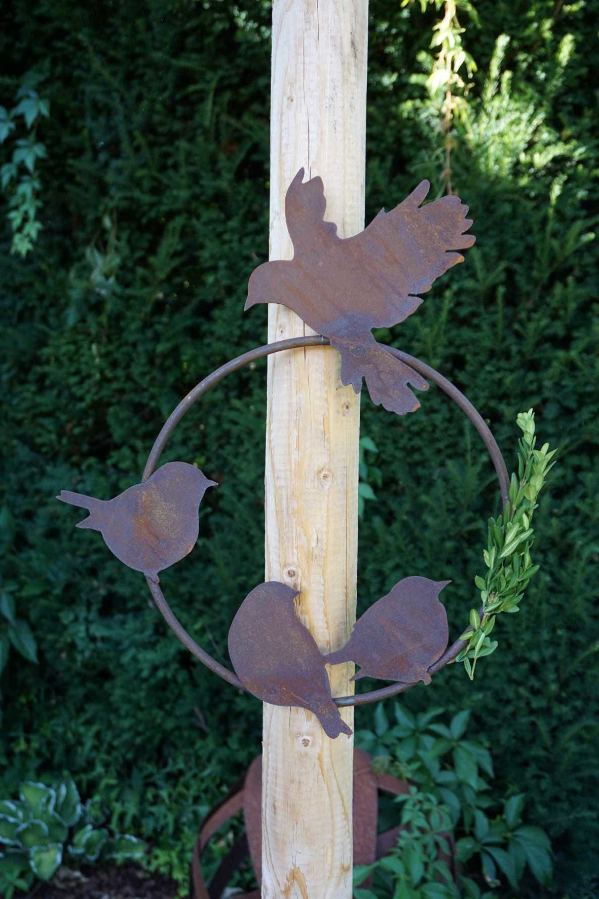 Ring with 4 Birds
