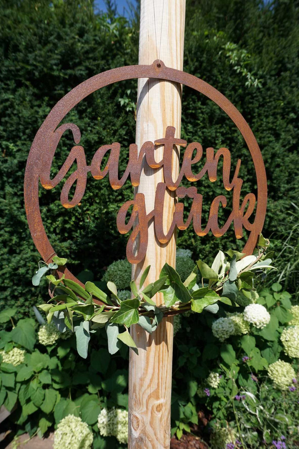 Sign "Garden Bliss"