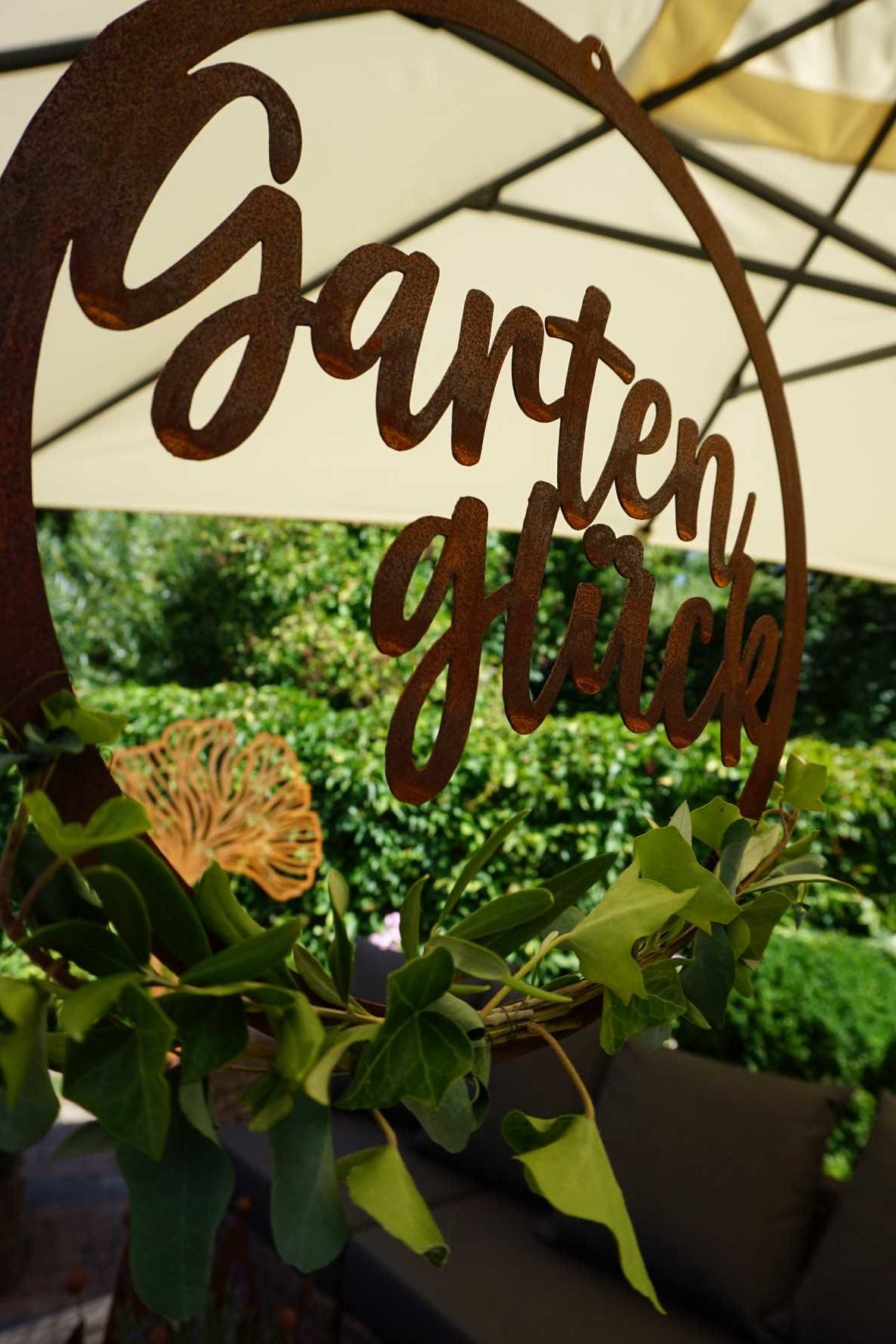 Sign "Garden Bliss"