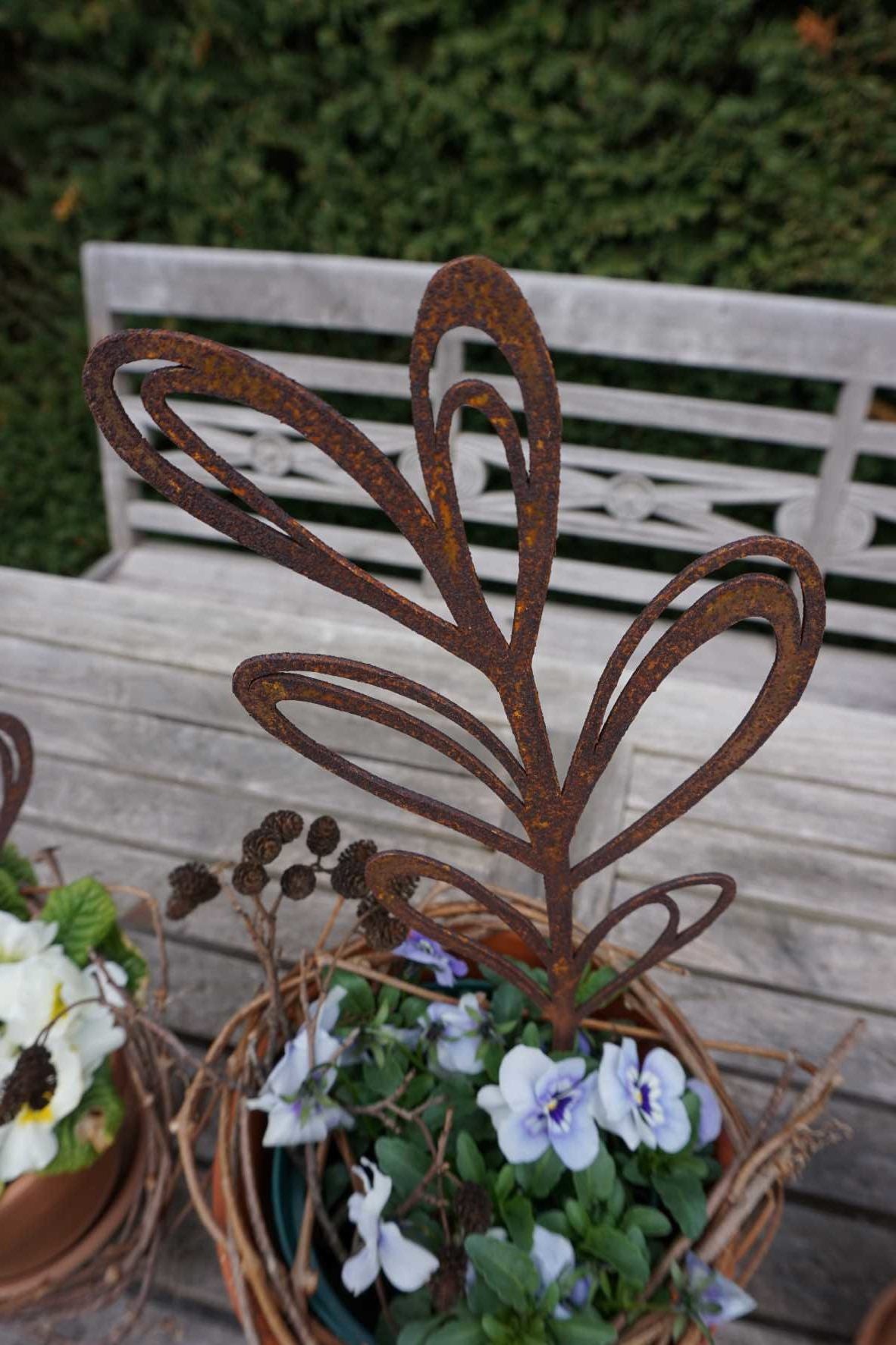 Plant marker "Sketches" with round leaves H32