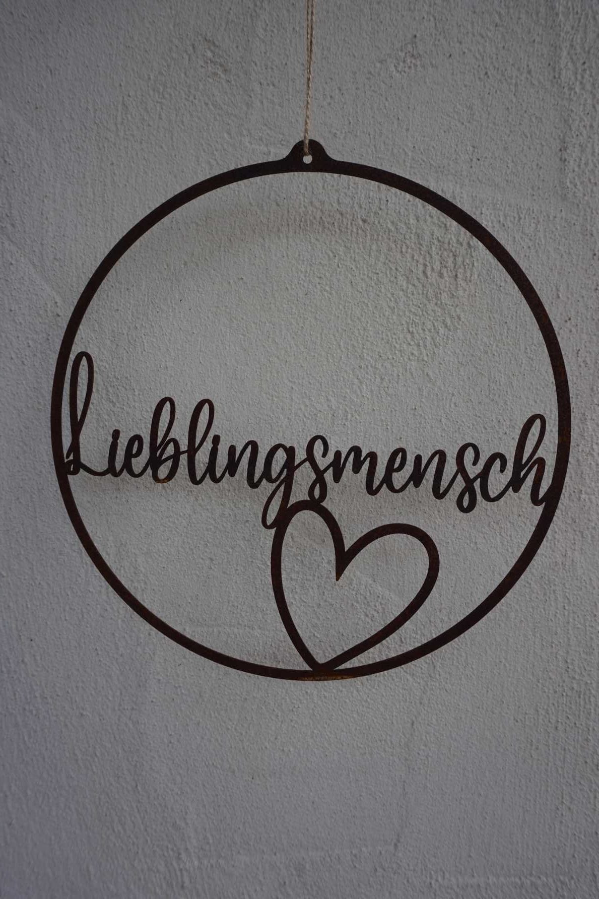 Edelrost Ring mit dem Schriftzug "Lieblingsmensch"