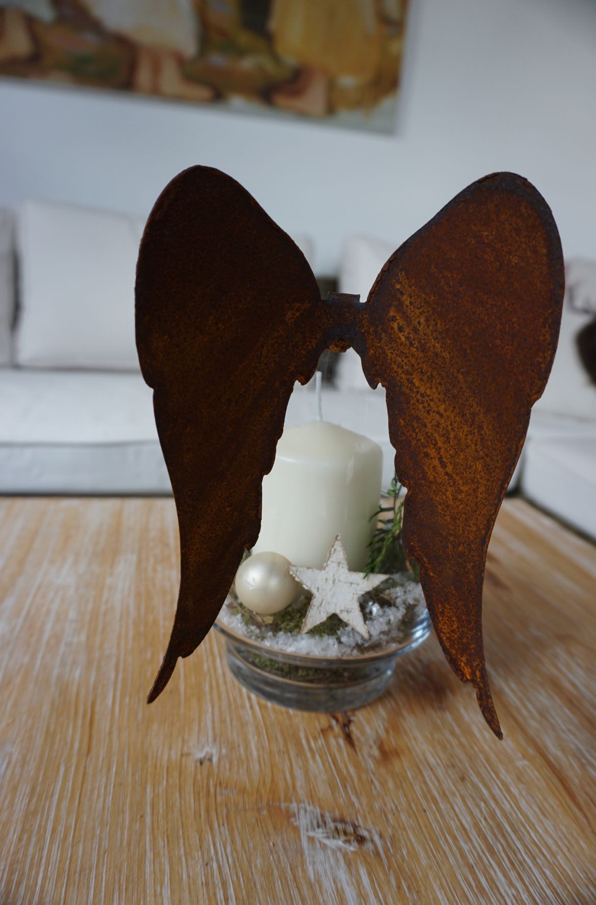 Long angel wings