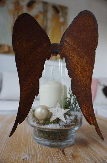 Long angel wings