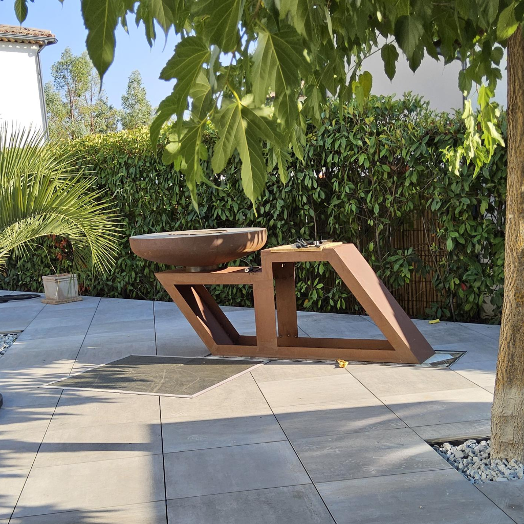 Holzkohlegrill - Modern - inkl. Plancha