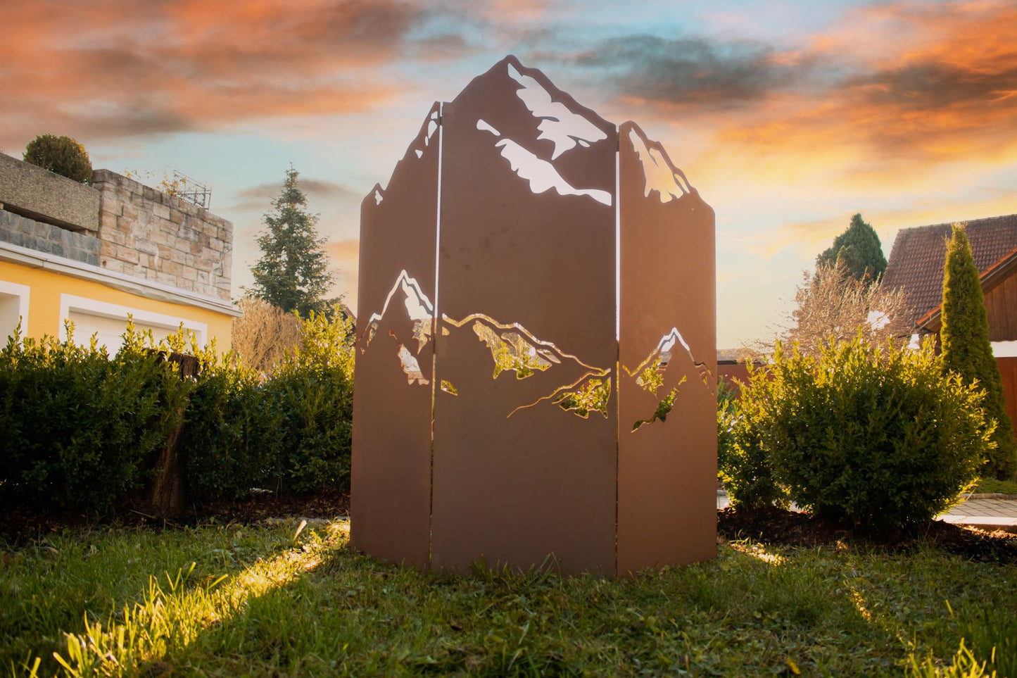 Sichtschutzelement Raumteiler "Berge"